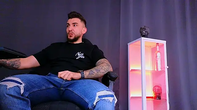 Snapshot of MightyAaron66 chatting on March 2025 04:46:01 AM MightyAaron66 online show from March 2025 04:46:01 AM