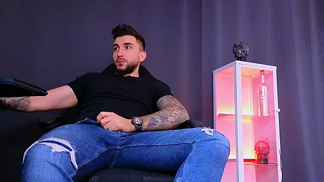 Snapshot of MightyAaron66 chatting on March 2025 05:28:02 AM MightyAaron66 online show from March 2025 05:28:02 AM