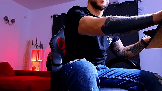 Snapshot of MightyAaron66 chatting on September 2025 03:39:02 AM MightyAaron66 online show from September 2025 03:39:02 AM