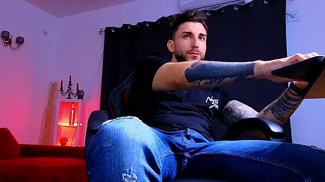 Snapshot of MightyAaron66 chatting on September 2025 03:56:02 PM MightyAaron66 online show from September 2025 03:56:02 PM