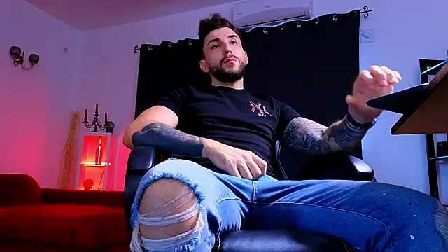 Snapshot of MightyAaron66 chatting on October 2025 05:16:01 AM MightyAaron66 online show from October 2025 05:16:01 AM