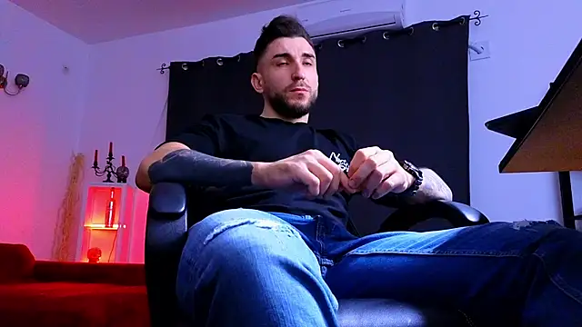 MightyAaron66 online show from January 2026 05:29:02 PM