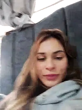 cuteluci  online show from February 2025 03:27:01 PM