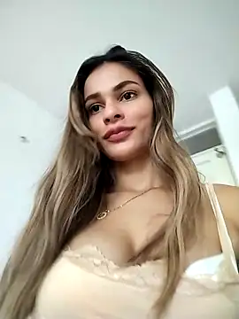 cuteluci  online show from September 2025 11:59:02 AM