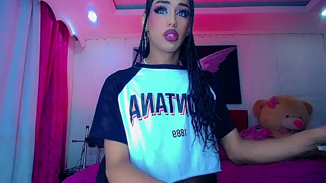 NahomiCamper online show from January 2026 01:22:01 AM