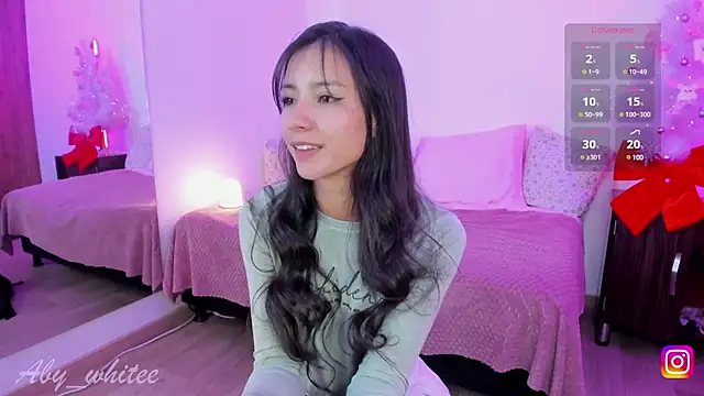 Snapshot of AbyWhitee chatting on January 2025 06:53:02 AM AbyWhitee online show from January 2025 06:53:02 AM