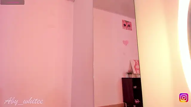 Snapshot of AbyWhitee chatting on September 2025 11:34:02 AM AbyWhitee online show from September 2025 11:34:02 AM