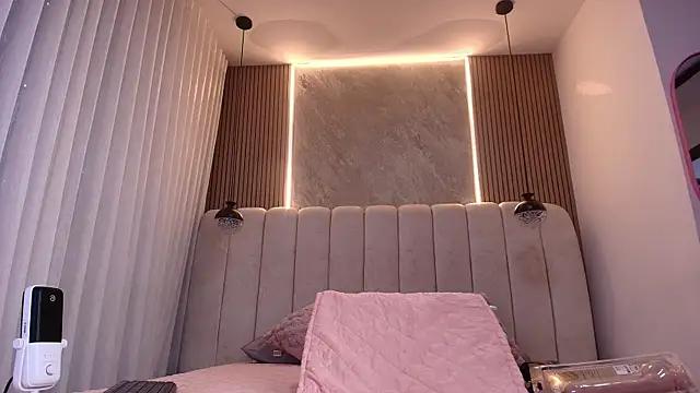 kata hazel online show from May 2026 07:20:02 PM