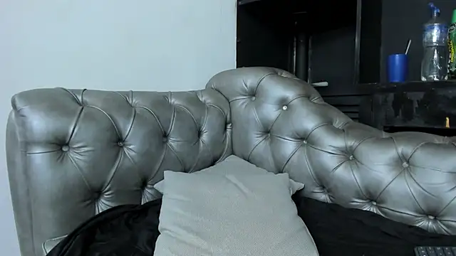 Snapshot of HeellBoy_ chatting on November 2025 07:55:02 AM HeellBoy online show from November 2025 07:55:02 AM