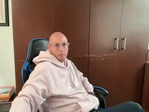 alanan881 online show from January 2025 04:42:01 PM