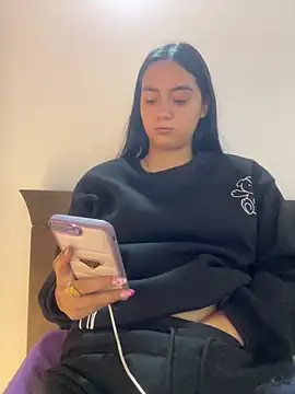 karla nill online show from February 2025 07:07:01 PM