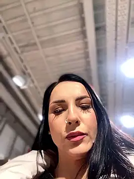 Roxana-Sexy online show from February 2025 05:39:01 AM