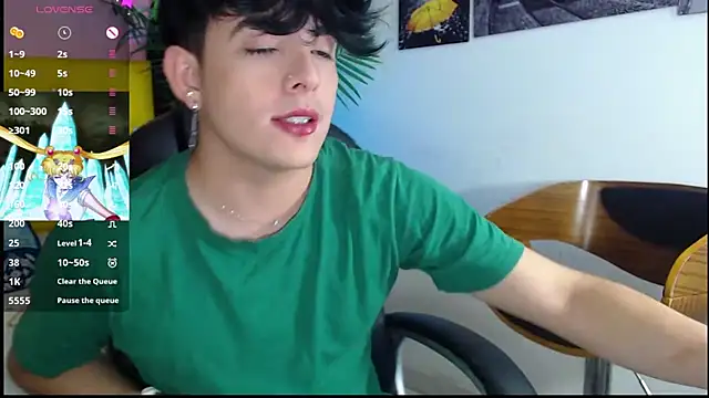 Snapshot of nolan_twink1 chatting on January 2025 05:37:02 PM nolan twink1 online show from January 2025 05:37:02 PM