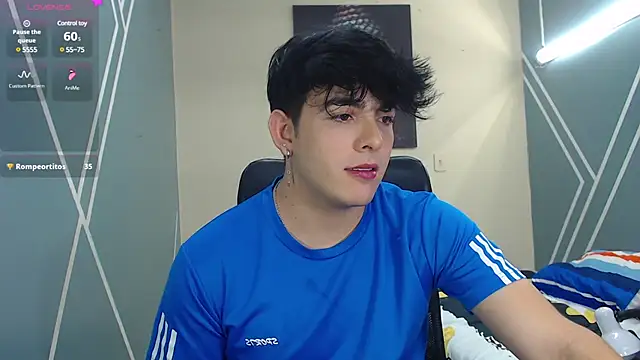 Snapshot of nolan_twink1 chatting on January 2025 05:41:01 PM nolan twink1 online show from January 2025 05:41:01 PM