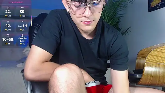 Snapshot of nolan_twink1 chatting on September 2025 06:09:02 PM nolan twink1 online show from September 2025 06:09:02 PM