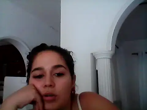 LaurenWelly  online show from January 2025 05:28:02 PM