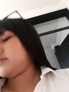 Nicky-7 online show from February 2026 05:17:01 PM