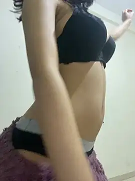 Farawla1237 online show from February 2025 06:45:01 PM