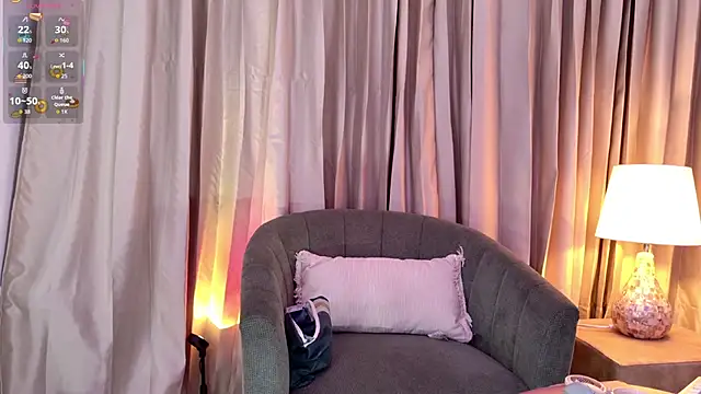 Snapshot of candyy_bella chatting on February 2026 01:20:01 PM candyy bella online show from February 2026 01:20:01 PM