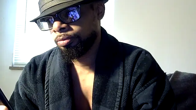 Snapshot of WhiskeyWood_DuhGOD chatting on November 2025 05:24:02 PM WhiskeyWood DuhGOD online show from November 2025 05:24:02 PM