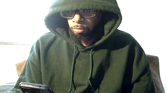 Snapshot of WhiskeyWood_DuhGOD chatting on January 2026 05:15:01 PM WhiskeyWood DuhGOD online show from January 2026 05:15:01 PM