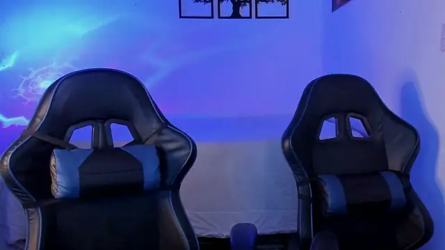 AlexJaz11 online show from June 2026 08:14:01 PM