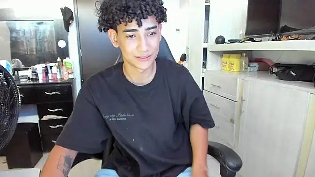 jake willianss online show from July 2026 02:20:01 PM