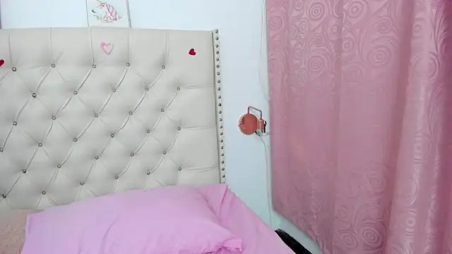 Snapshot of Kim_Eli chatting on March 2025 01:46:01 AM Kim Eli online show from March 2025 01:46:01 AM