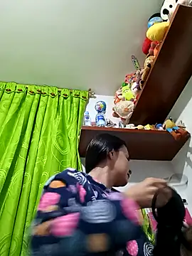 Snapshot of Samantha_Sullivan_ chatting on December 2024 02:48:02 AM Samantha Sullivan online show from December 2024 02:48:02 AM