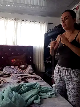 Snapshot of Samantha_Sullivan_ chatting on January 2025 12:16:01 PM Samantha Sullivan online show from January 2025 12:16:01 PM