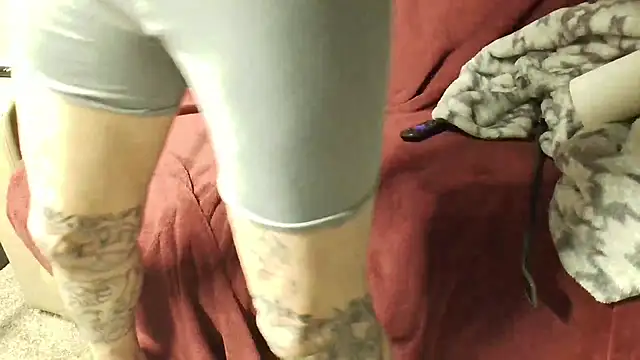 Snapshot of overaveragefreak4you chatting on December 2025 09:58:01 AM overaveragefreak4you online show from December 2025 09:58:01 AM