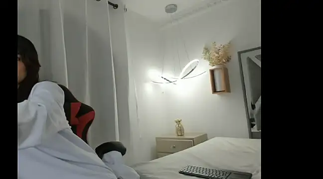 mia and masterboy online show from January 2025 05:42:02 AM