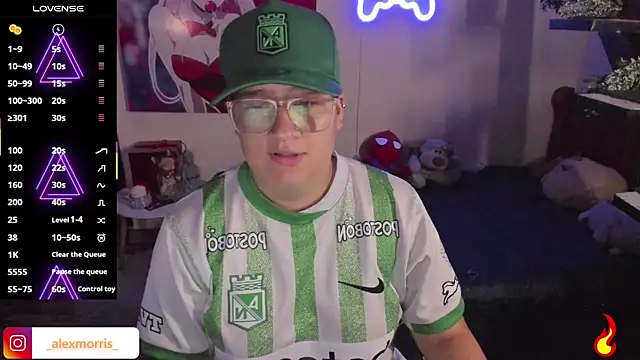 Snapshot of _AlexMorris chatting on September 2025 06:39:02 AM AlexMorris online show from September 2025 06:39:02 AM