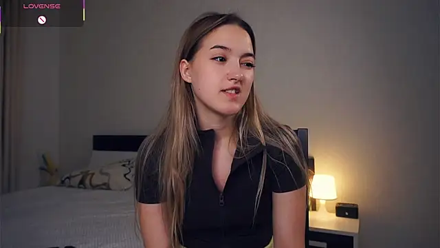 CathrynGeer online show from October 2025 07:33:01 PM