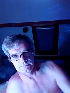 ronny51 online show from December 2024 05:50:02 AM