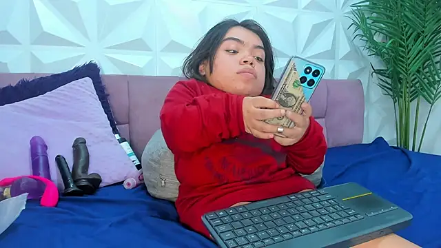 Michelle Brooks online show from January 2025 11:29:01 PM