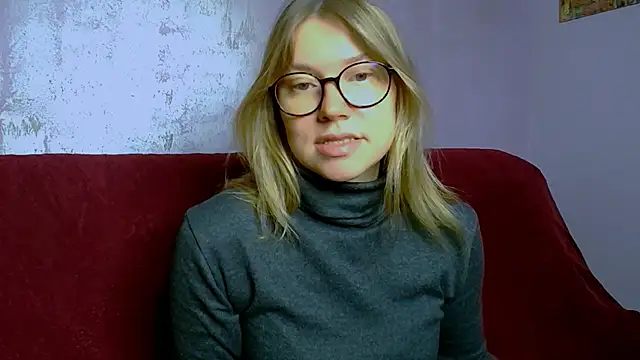 TaylorBre online show from October 2025 06:34:02 AM