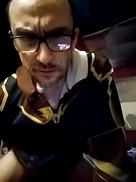 Snapshot of Joss046 chatting on May 2026 12:43:02 PM Joss046 online show from May 2026 12:43:02 PM