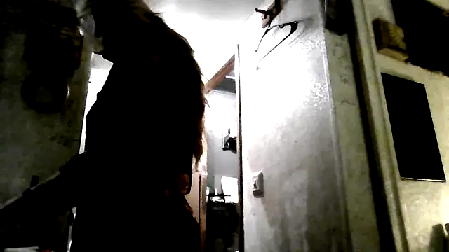 Snapshot of LitLilt chatting on February 2026 12:51:02 AM LitLilt online show from February 2026 12:51:02 AM