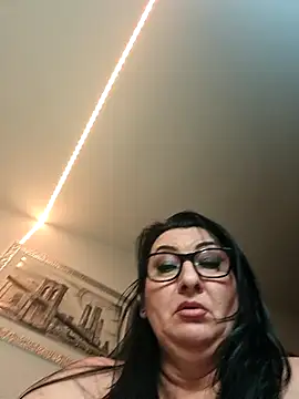 Snapshot of Genoveva73sexy chatting on March 2025 04:16:02 AM Genoveva73sexy online show from March 2025 04:16:02 AM