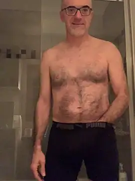 Snapshot of MaxVain chatting on January 2025 06:35:02 AM MaxVain online show from January 2025 06:35:02 AM