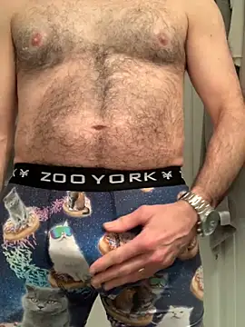 Snapshot of MaxVain chatting on March 2025 02:57:02 AM MaxVain online show from March 2025 02:57:02 AM