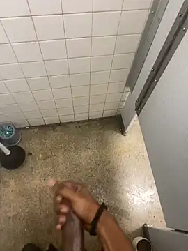 Snapshot of zeekBbc chatting on January 2025 08:10:02 PM zeekBbc online show from January 2025 08:10:02 PM