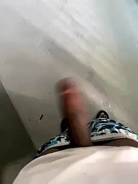 Snapshot of zeekBbc chatting on October 2025 04:24:02 PM zeekBbc online show from October 2025 04:24:02 PM