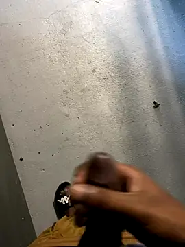 Snapshot of zeekBbc chatting on October 2025 08:32:01 PM zeekBbc online show from October 2025 08:32:01 PM