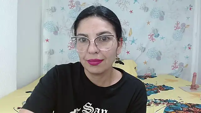 anybellucci43 online show from December 2024 03:25:02 AM