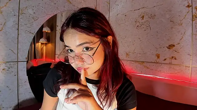 Snapshot of anastasia_jhons chatting on February 2025 08:21:01 AM anastasia jhons online show from February 2025 08:21:01 AM