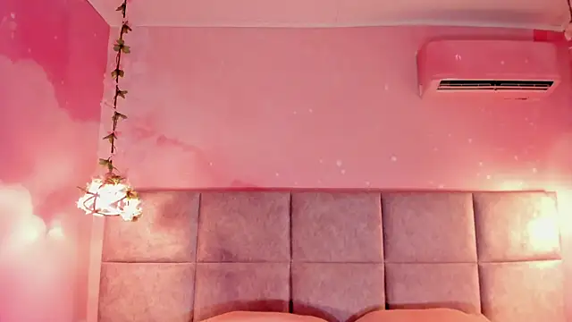 Snapshot of anastasia_jhons chatting on November 2025 03:18:02 AM anastasia jhons online show from November 2025 03:18:02 AM