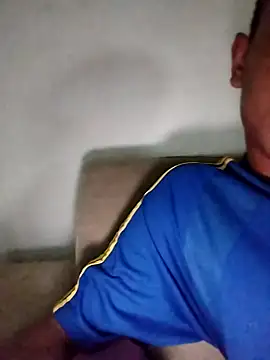 Snapshot of Andynho505 chatting on October 2025 03:43:02 AM Andynho505 online show from October 2025 03:43:02 AM