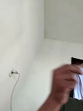 Snapshot of Andynho505 chatting on November 2025 10:57:02 AM Andynho505 online show from November 2025 10:57:02 AM